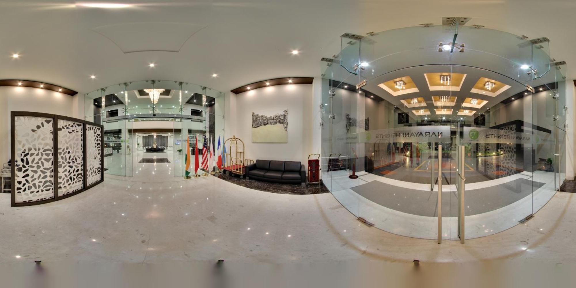 Narayani Heights Hotel&Resort Ahmedabad Bagian luar foto