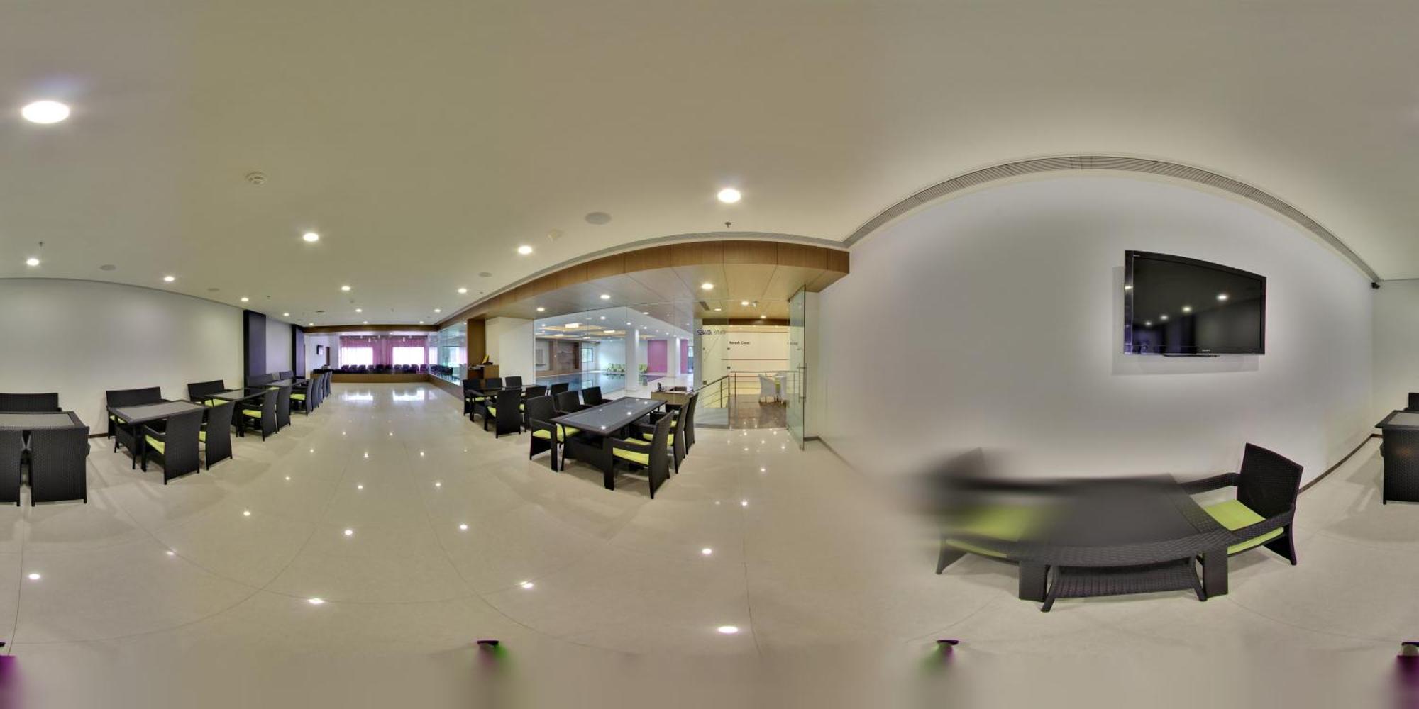 Narayani Heights Hotel&Resort Ahmedabad Bagian luar foto